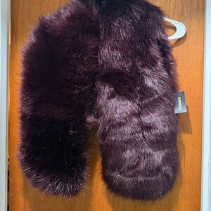 Express Faux Fur Scarf in Rich Purple